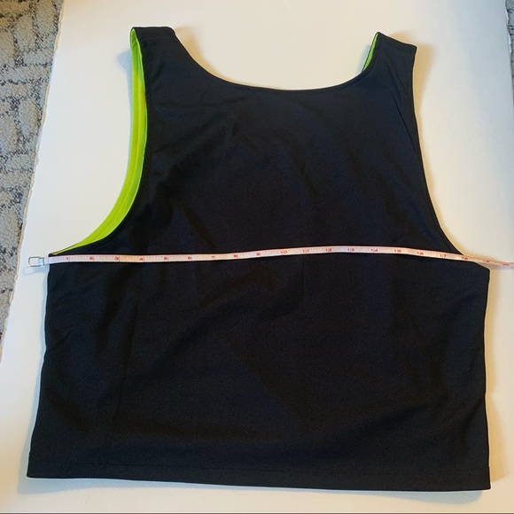 Retro Batman Croptop Licensed DC Comics Size Woman's L - Picture 6 of 9